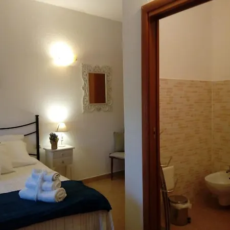 Borgo San Pietro Bed & Breakfast *